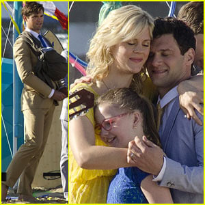 Andrew Rannells & Justin Bartha: 'New Normal' Beach Filming!