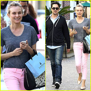Diane Kruger: Pink Shopping Day!