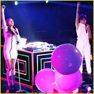 Icona Pop: 'I Love It' on 'Dancing with the Stars'!