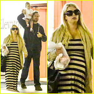 Pregnant Jessica Simpson & Eric Johnson: Doctor's Office with Maxwell!