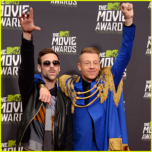 Macklemore & Ryan Lewis - MTV Movie Awards 2013 Red Carpet