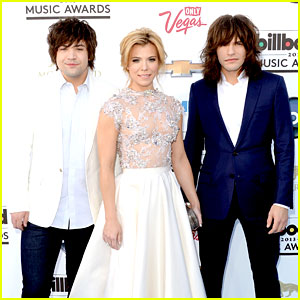 The Band Perry - Billboard Music Awards 2013 Red Carpet