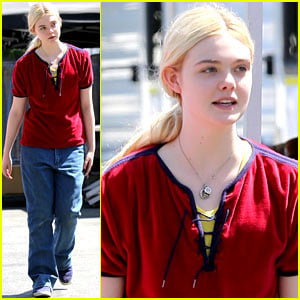 Elle Fanning Hangs Out on 'Low Down' Set