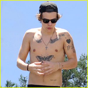 Harry Styles: Shirtless Wednesday in Spain!