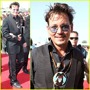 Johnny Depp: 'The Lone Ranger' Surprise Screening Appearance!