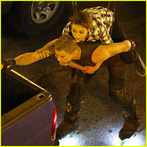 Channing Tatum & Mila Kunis: 'Jupiter Ascending' Stunts!