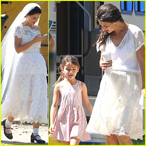 Katie Holmes: White Wedding Dress on 'Miss Meadows' Set!