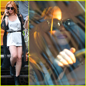 Lindsay Lohan Gets Behind the Wheel in New York City