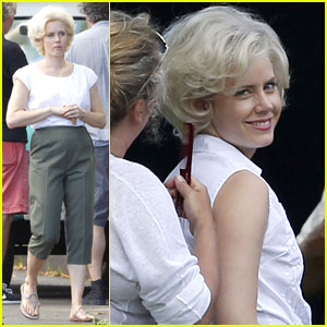 Amy Adams Goes Blonde for 'Big Eyes' Filming