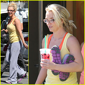 Britney Spears Wraps Up Week with Dance Studio Stop!