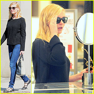 Kirsten Dunst Shops For Sunglasses in NYC!