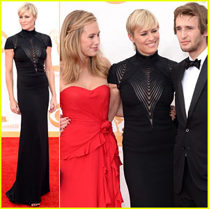 Robin Wright: Emmys 2013 Red Carpet with Dylan & Hopper!
