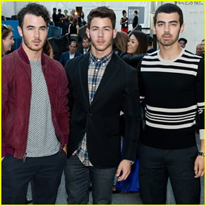 Jonas Brothers Break Up: 'It's Over For Now'