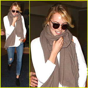 Emma Stone Lands in LAX Airport After Quiet Few Months!