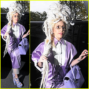 Lady Gaga Wears Huge White Wig for 'SNL' Rehearsals!