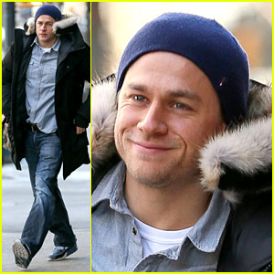 Charlie Hunnam's Smile Warms Us Up in this Freezing Weather!