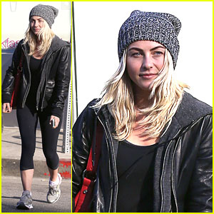 Julianne Hough: New Year's Eve Lunch at Kitchen 24!