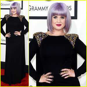 Kelly Osbourne - Grammys 2014 Red Carpet