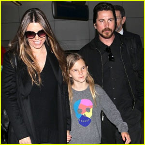 Christian Bale: Back from Berlin with Family in Tow!