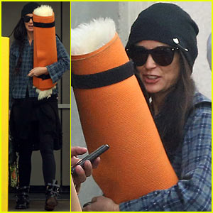 Demi Moore Exercise Routine Demi Moore Keeps Up her Yoga Routine in Los Angeles | Demi Moore | Just ...