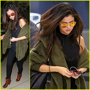 Selena Gomez is Back in Los Angeles After Quick Trip Away