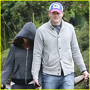 Ashton Kutcher & Mila Kunis Spotted Together For First Time Since Engagement News!