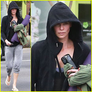 Charlize Theron Always Looks Pretty...Even After a Workout on a Sunday Morning!