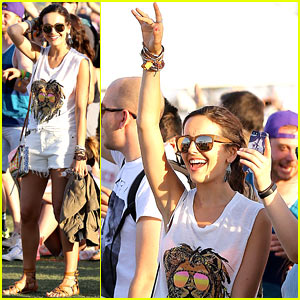 Camilla Belle Rocks Out to the Music at Coachella 2014!