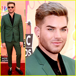 Adam Lambert Shows Off His Blonde Hair at iHeartRadio Music Awards 2014!