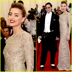 Johnny Depp & Amber Heard Are One Engaging Pair at Met Ball 2014!