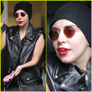 Lady Gaga Reveals She's So Proud of Her Sister's Art Show!
