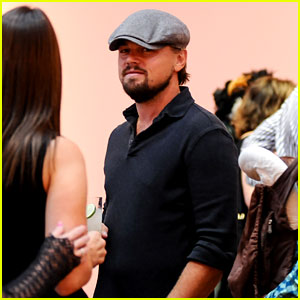 Leonardo DiCaprio & Toni Garrn Reportedly Move In Together | Leonardo