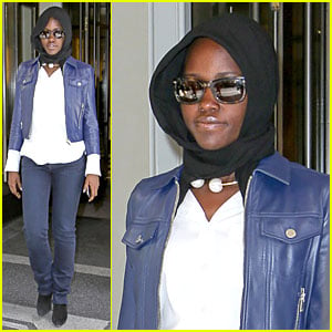 Lupita Nyong'o Covers Up After Going Green at Met Ball 2014!