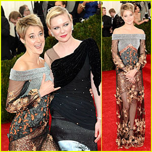 Shailene Woodley Gets Really Animated at Met Ball 2014!