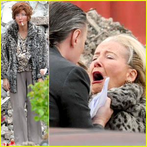 Emma Thompson is Aged So Many Years with Lots of Age Makeup for New Movie!