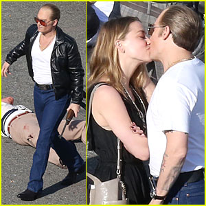 Johnny Depp & Amber Heard Share Romantic Kiss on 'Black Mass' Set!