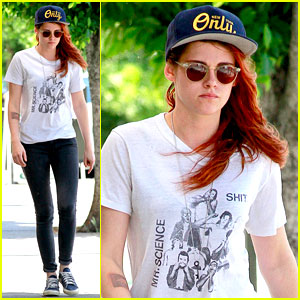 Kristen Stewart Steps Out Solo on Father's Day