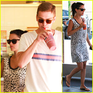 Rachel Bilson & Hayden Christensen Know How to Stay Healthy With Smoothies!