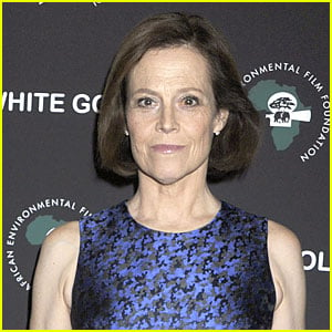 Sigourney Weaver is Returning to 'Avatar' Sequels as Different Character