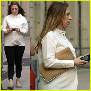 Chelsea Clinton Displays Her Large Baby Bump While Out with Hubby Marc Mezvinsky!