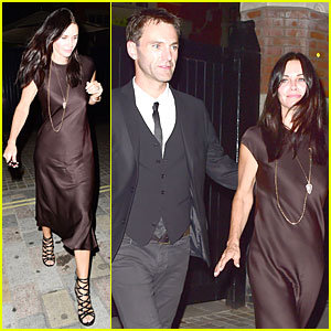 Courteney Cox & Fiance Johnny McDaid Dress Up For Hot Chiltern Firehouse Date