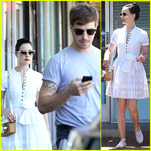 Dita Von Teese Knows How to Wear Summer White For Lunch