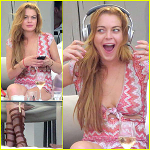 Lindsay Lohan's Ears Are Really Enthralled By the Music in Ibiza!