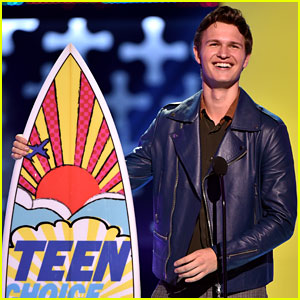 Ansel Elgort Gives the Teen Choice Awards' Longest Acceptance Speech! (Video)