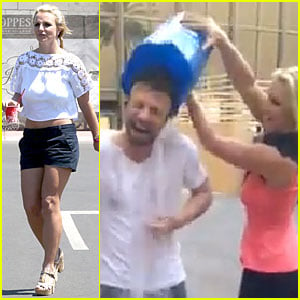 Britney Spears Dumps Ice On Manager Larry Rudolph During ALS Ice Bucket Challenge - Watch Now!