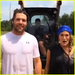 Carrie Underwood Takes ALS Ice Bucket Challenge to New Level