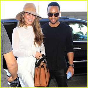 Chrissy Teigen Really Hates the Miami Airport