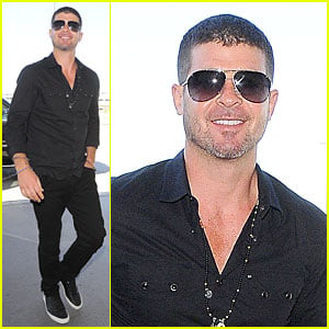 Robin Thicke's Concert Ticket Prices Lowered at Illinois State Fair