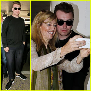Sam Smith Wants to Stop Dating Sites Tinder & Grindr: 'It's Ruining Romance'!
