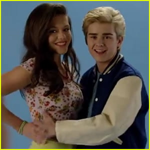 'Saved By the Bell' Unauthorized TV Movie Teases Drama & Flirting in First Clip - Watch Now!